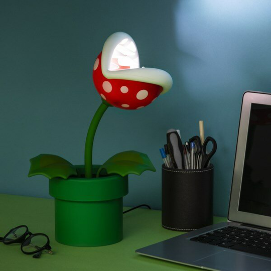 Super Mario: Posable Piranha Pland Lamp 25 cm