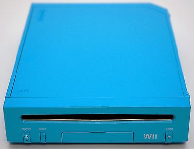 Nintendo Wii Blue
